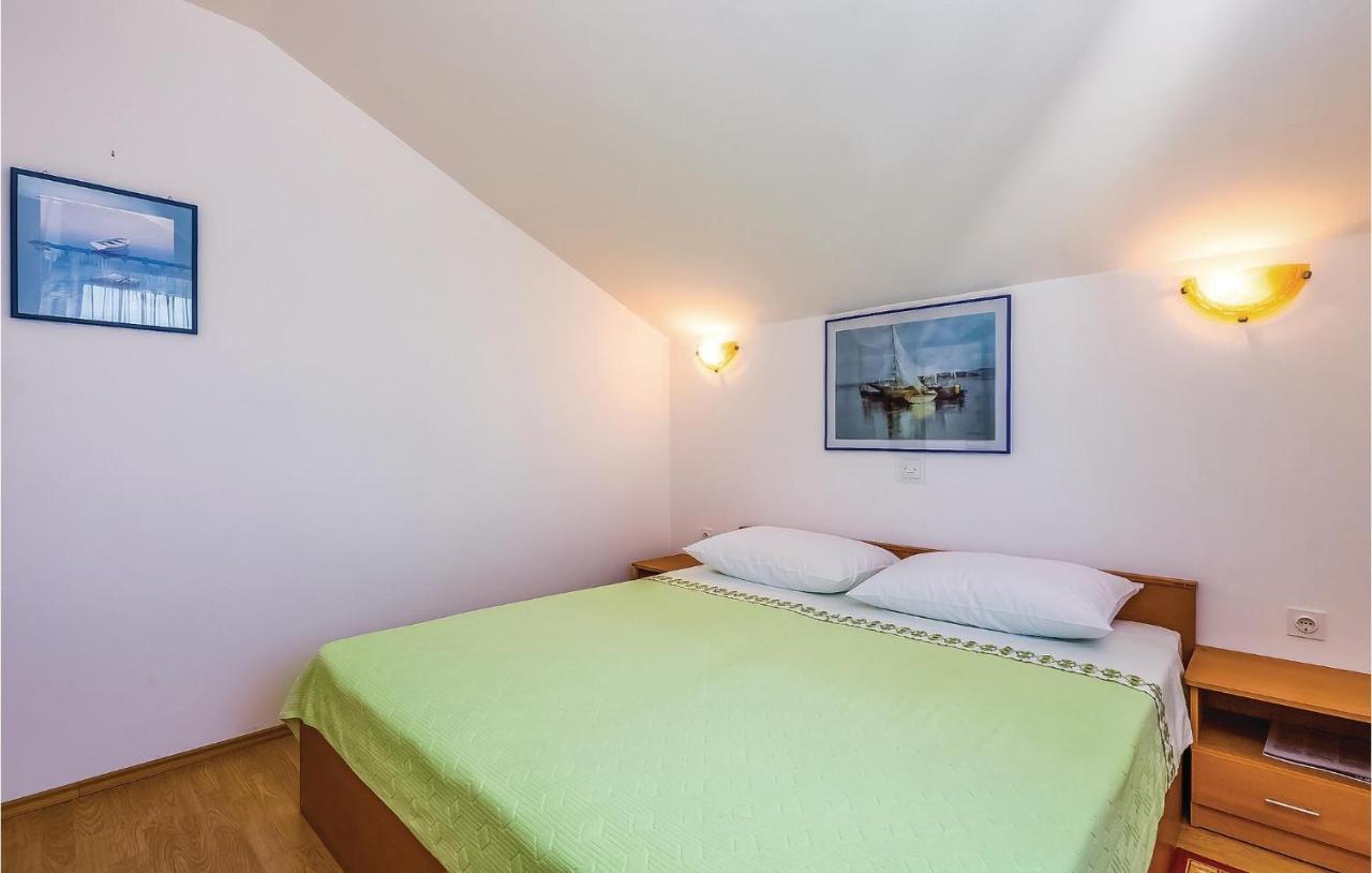 Lovely Apartment In Krk With Wifi Brzac Exterior photo